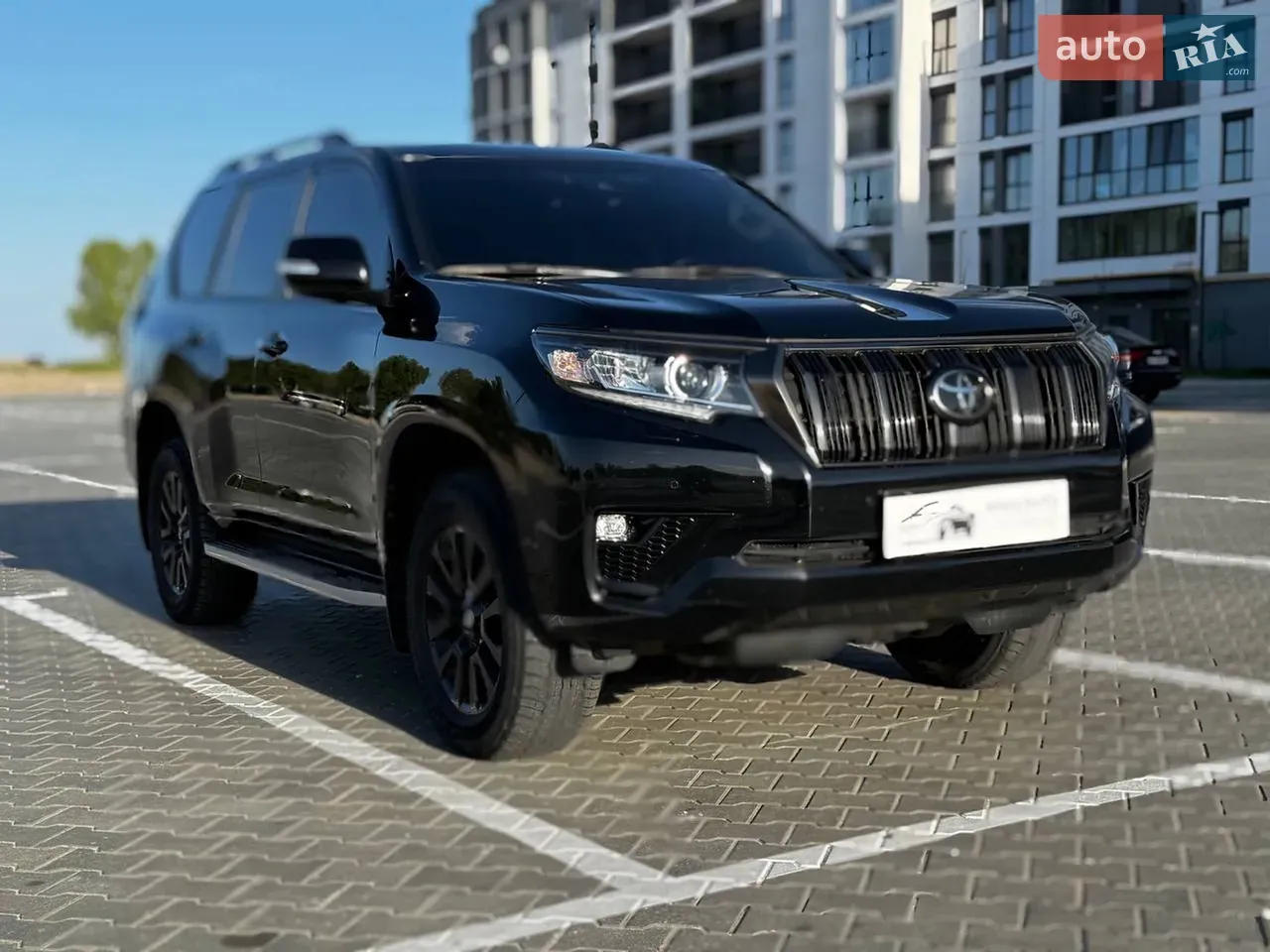 Toyota Land Cruiser Prado 2021 photo 3