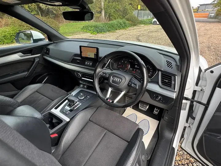 Audi Q5 2019 photo 3