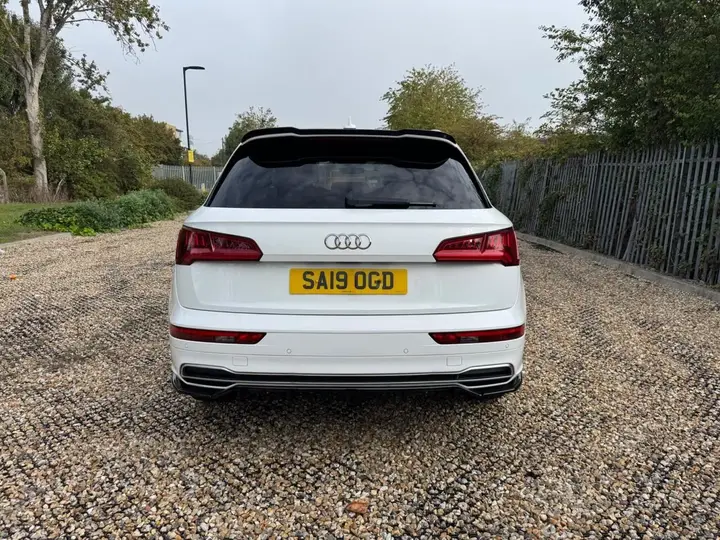 Audi Q5 2019 photo 5