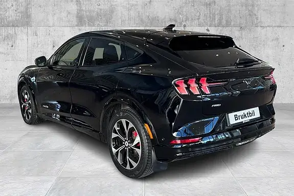 Ford Mustang Mach-E 2023 photo 3