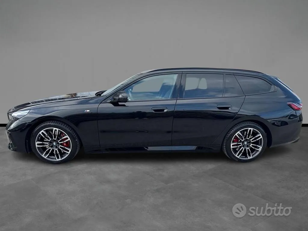 BMW 5 Series 2025 photo 2