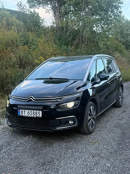 Citroen Grand C4 Picasso 2017 photo 2