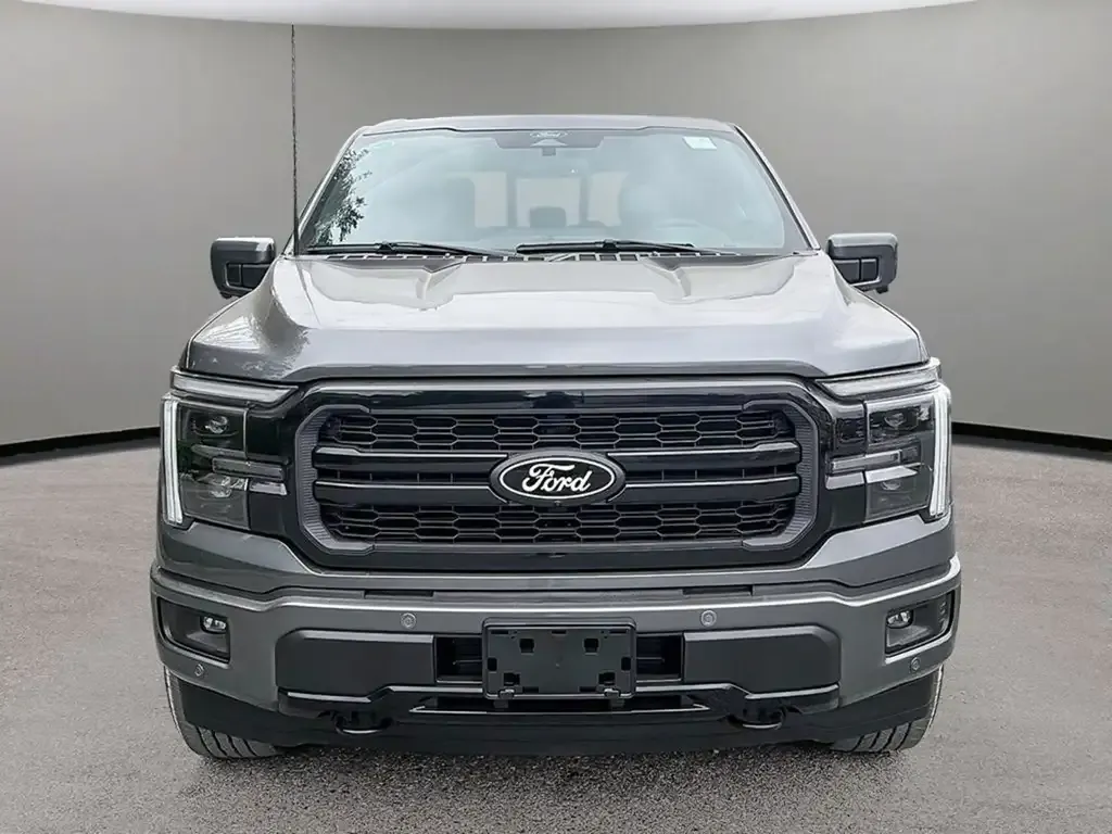Ford F-150 2026 photo 2