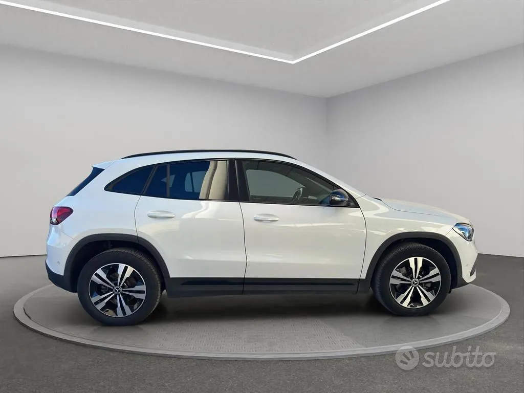 Mercedes-Benz Gla 2021 photo 3