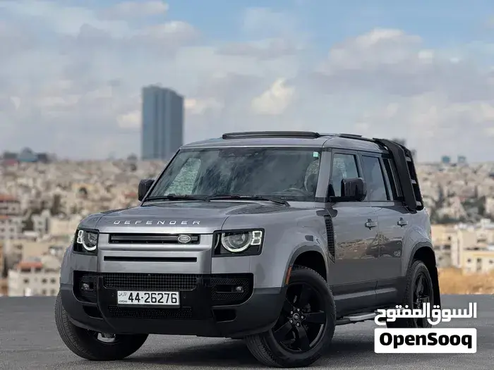 Land Rover Defender 2022 photo 5