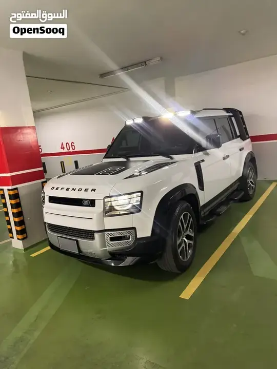 Land Rover Defender