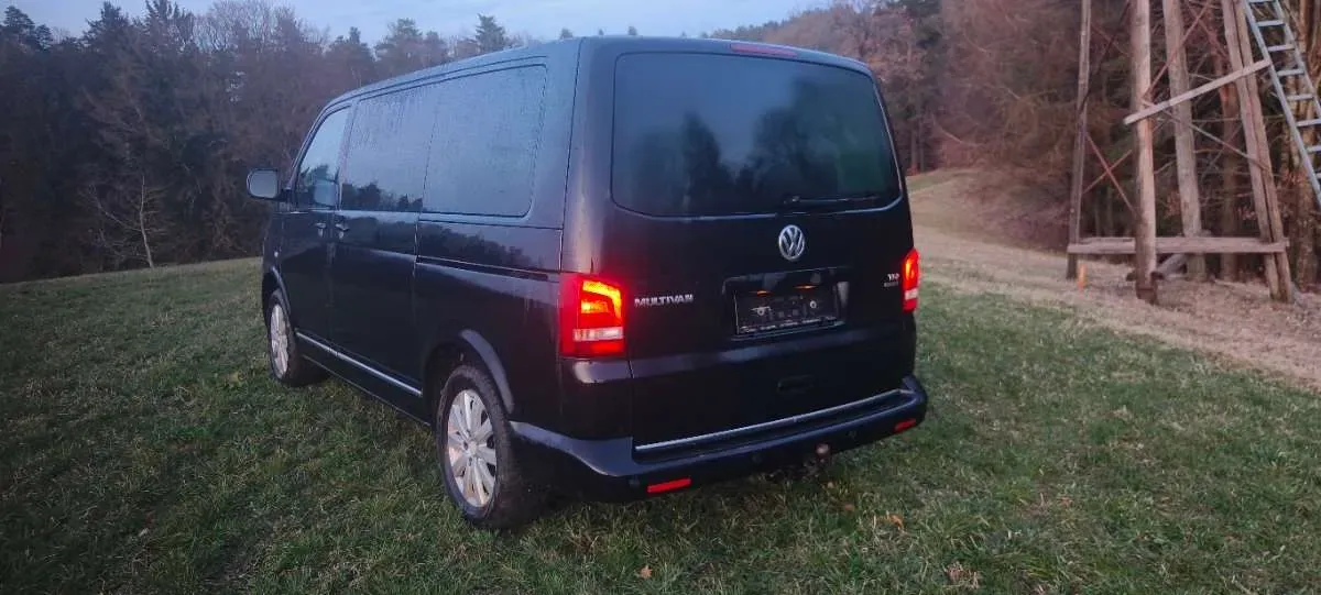 Volkswagen T5 2011 photo 3