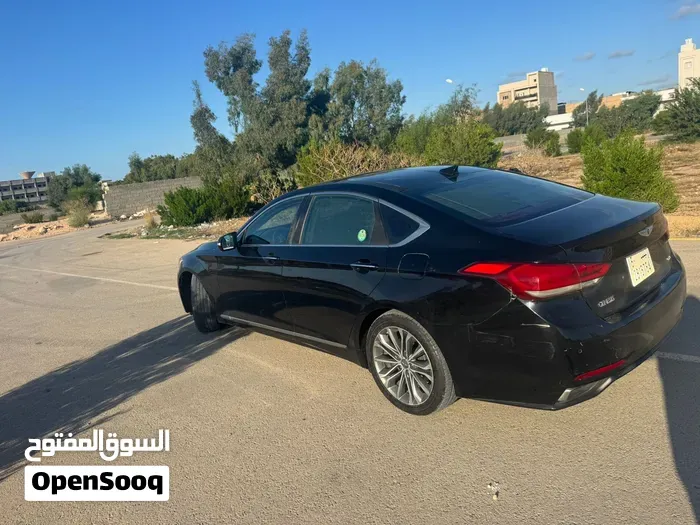 Genesis G80 2016 photo 3