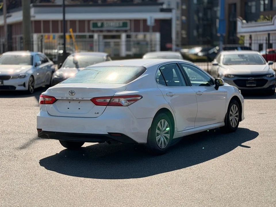 Toyota Camry 2019 photo 4
