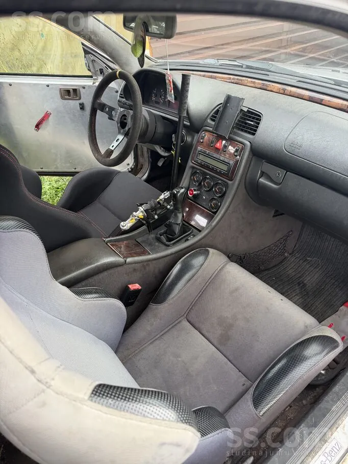 Mercedes-Benz Clk230 2000 photo 5