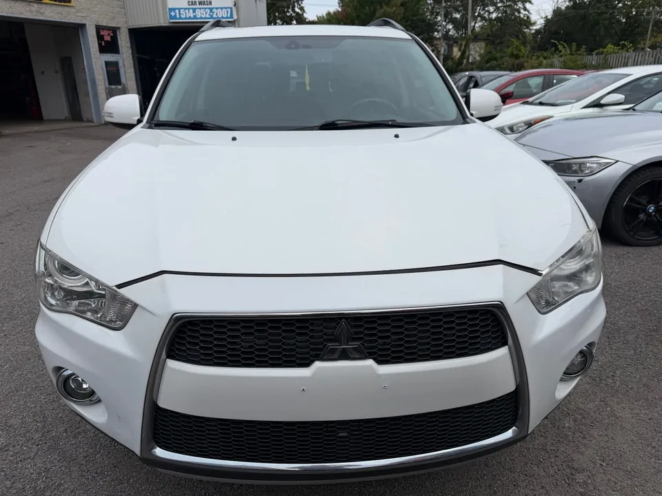 Mitsubishi Outlander 2012 photo 3