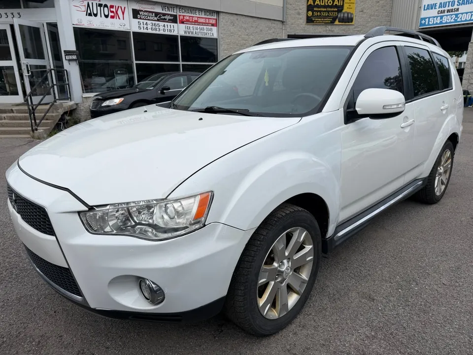 Mitsubishi Outlander 2012 photo 2