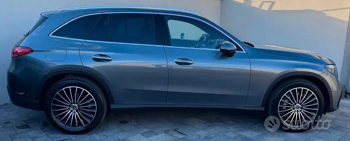 Mercedes-Benz Glc 2023 photo 2