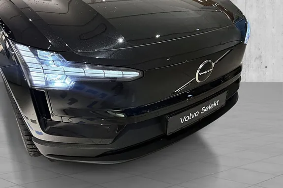 Volvo Ex30 2025 photo 3