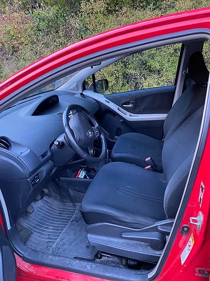 Toyota Yaris 2008 photo 4