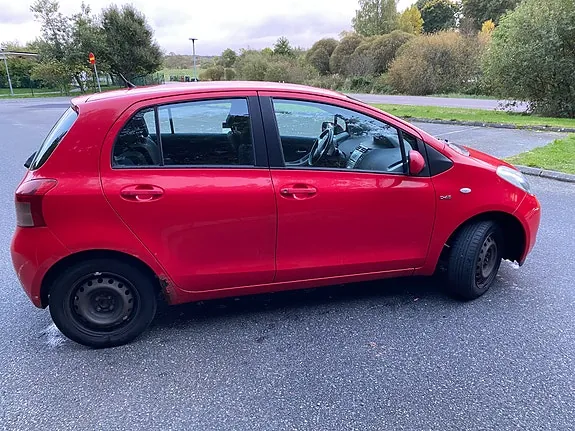 Toyota Yaris 2008 photo 3