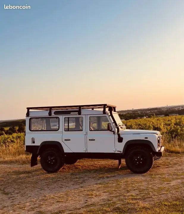 Land Rover Defender 2005 photo 2