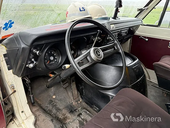Dodge B300 1977 photo 5