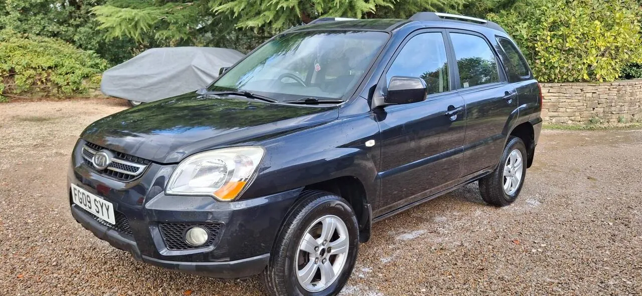 Kia Sportage 2009 photo 2