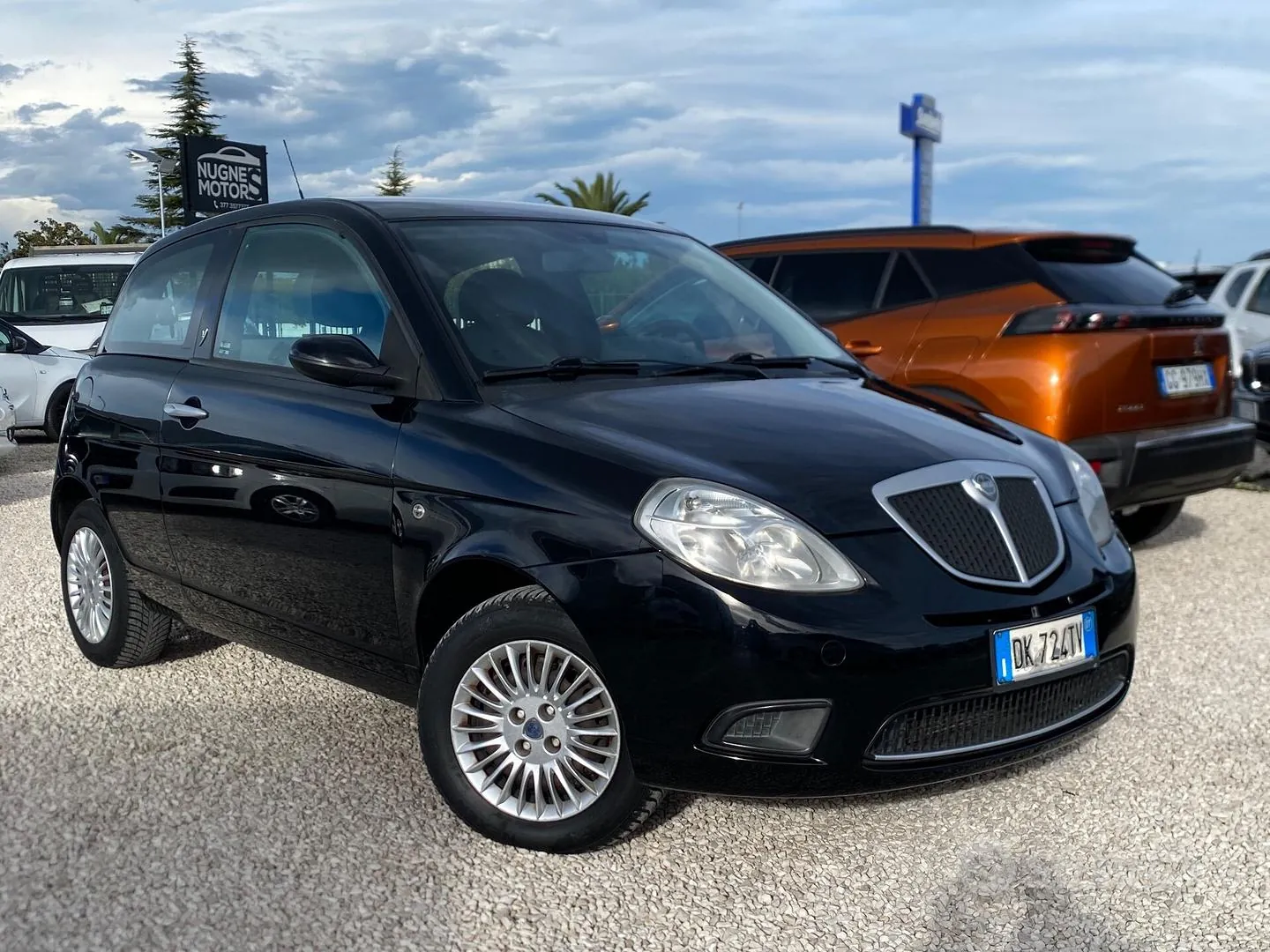 Lancia Ypsilon