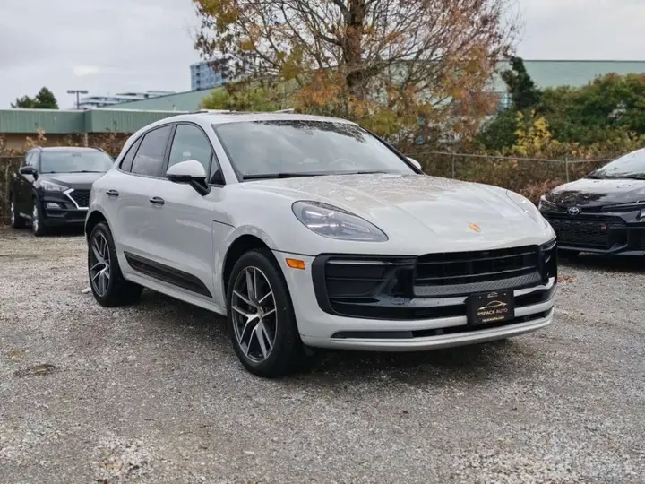 Porsche Macan 2023 photo 3