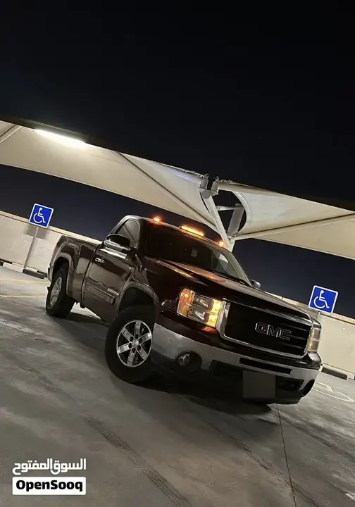 GMC Sierra 2013 photo 2