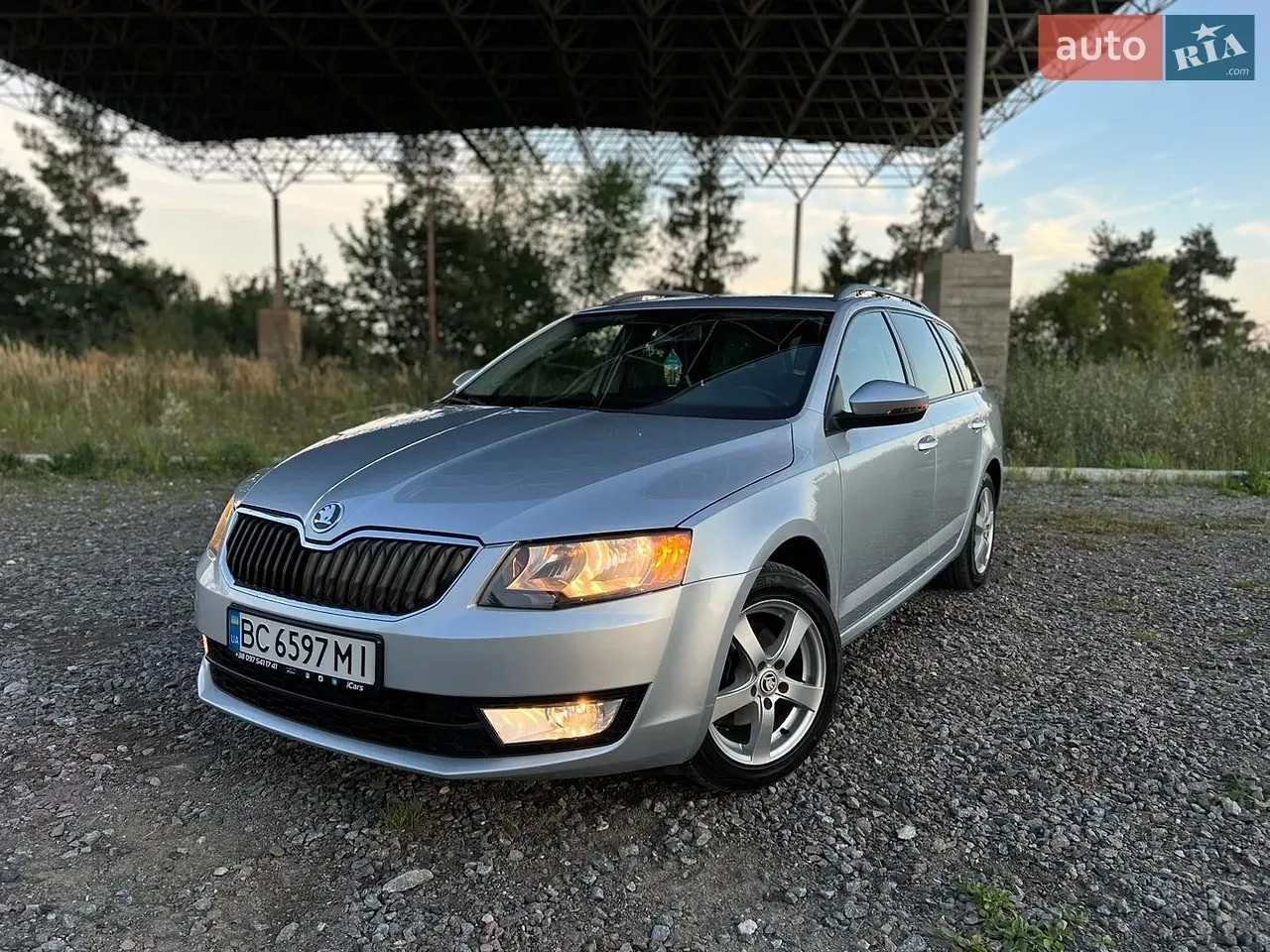 Skoda Octavia 2013 photo 3