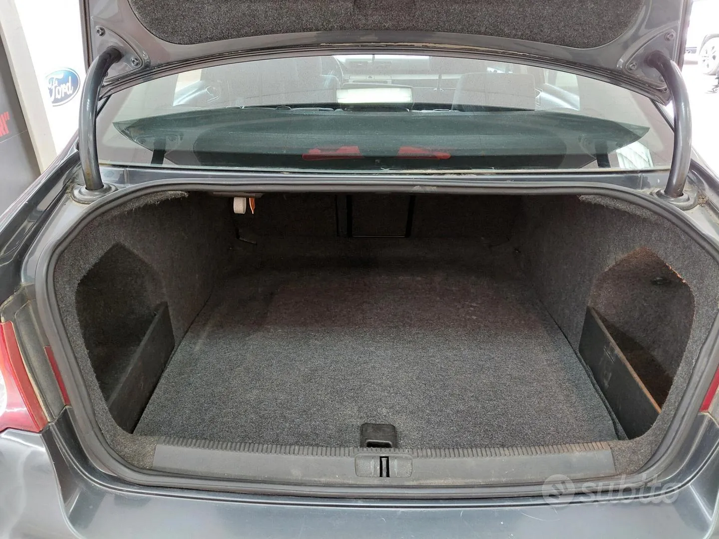 Volkswagen Passat 2010 photo 5