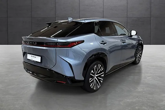 Lexus Rz450E 2023 photo 5
