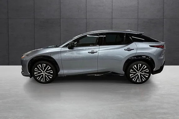 Lexus Rz450E 2023 photo 2