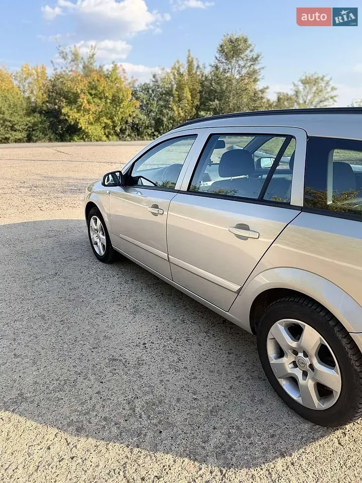 Opel Astra 2008 photo 5