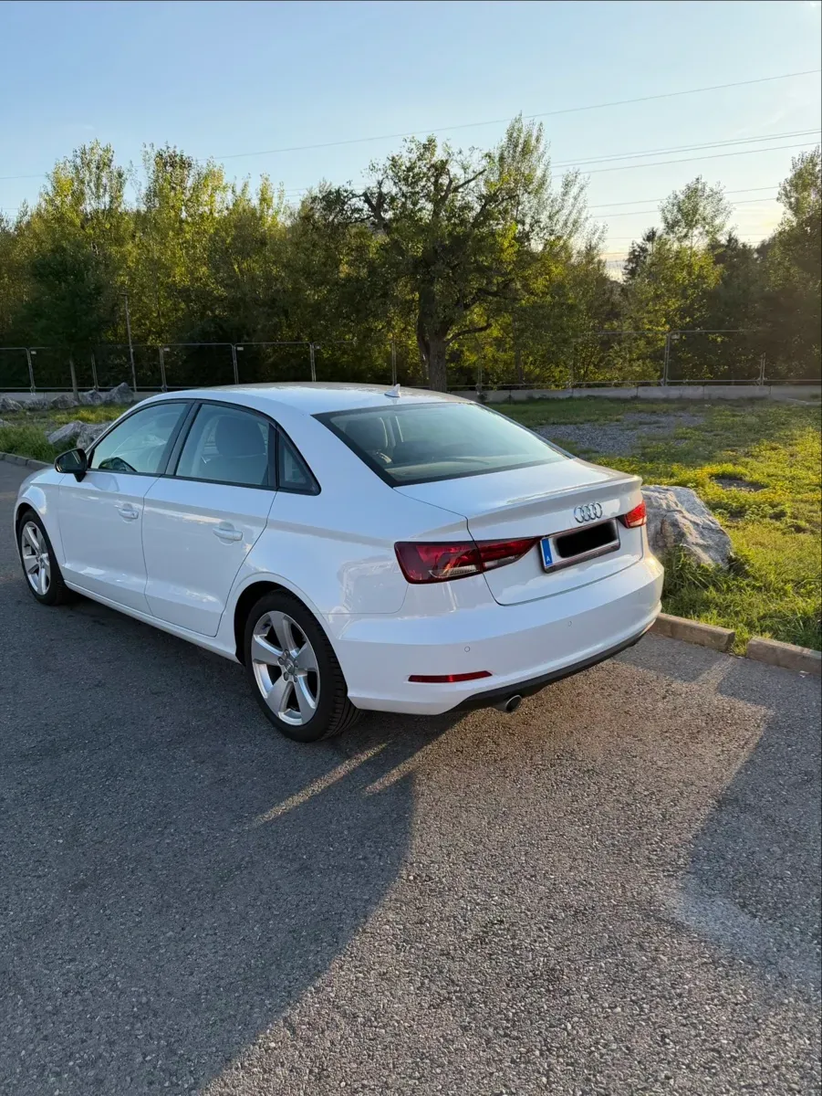 Audi A3 2014 photo 3