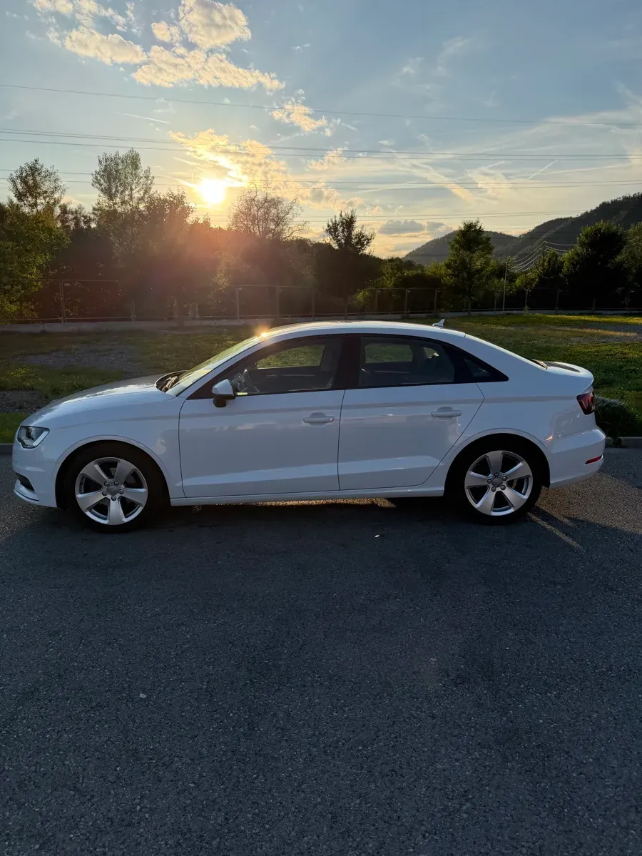 Audi A3 2014 photo 2