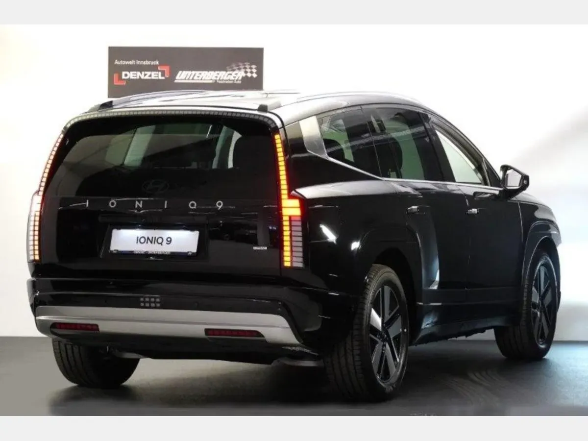 Hyundai Ioniq 9 2026 photo 2