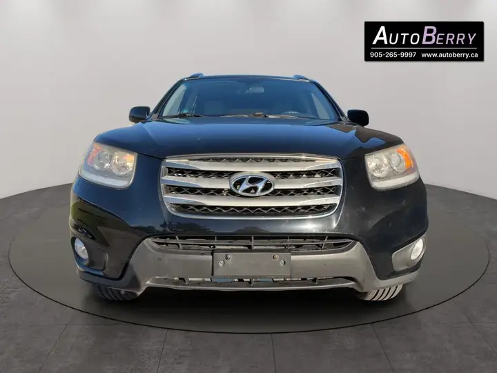 Hyundai Santa Fe 2012 photo 3