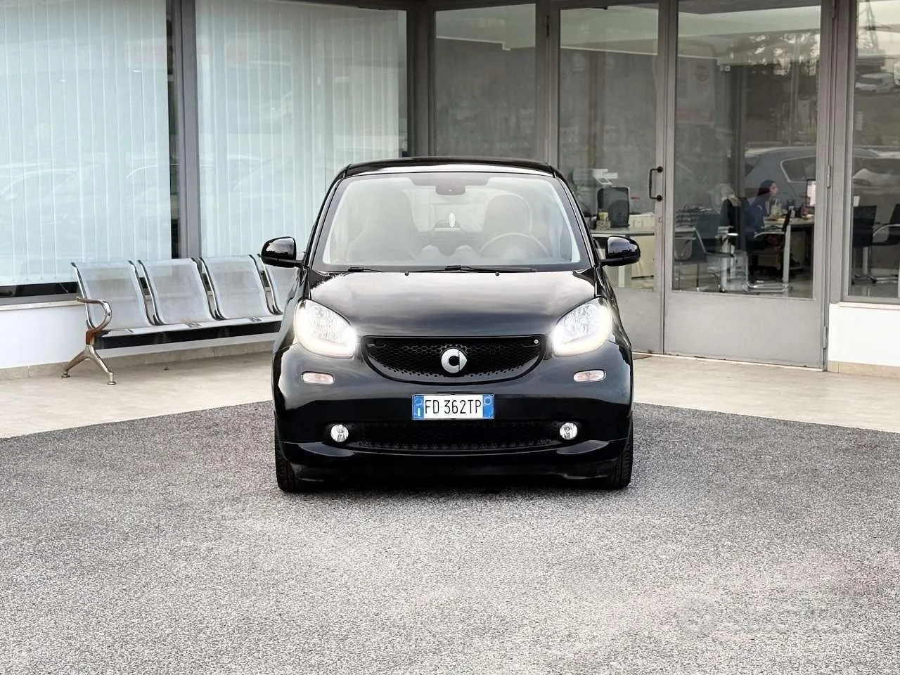 Smart Fortwo 2016 photo 2