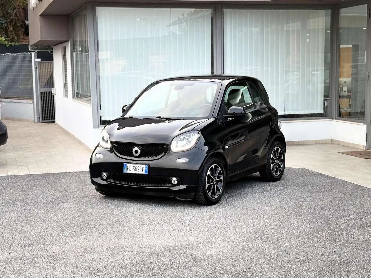 Smart Fortwo 2016 photo 3