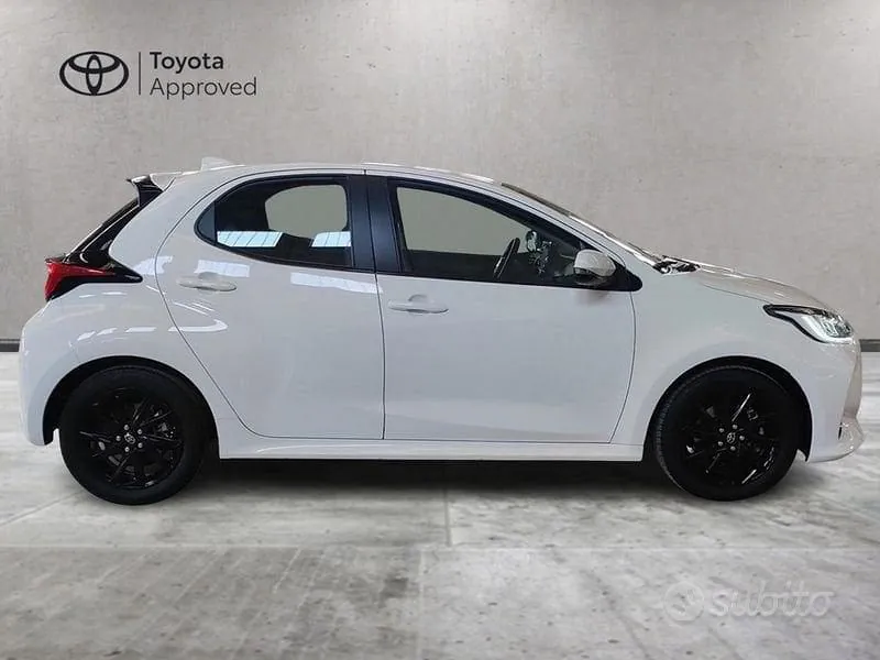 Toyota Yaris 2022 photo 5