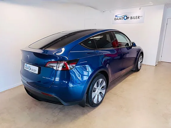 Tesla Model Y 2022 photo 3