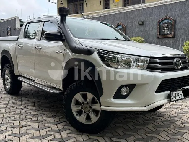 Toyota Hilux 2020 photo 2