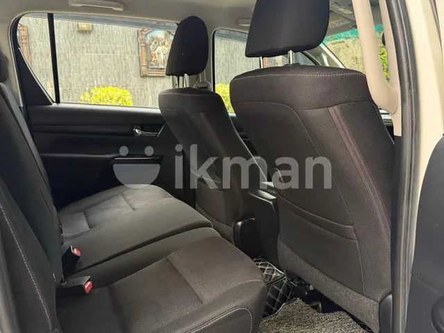 Toyota Hilux 2020 photo 3