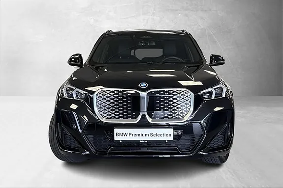BMW Ix1 2026 photo 4
