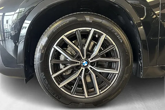 BMW Ix1 2026 photo 5