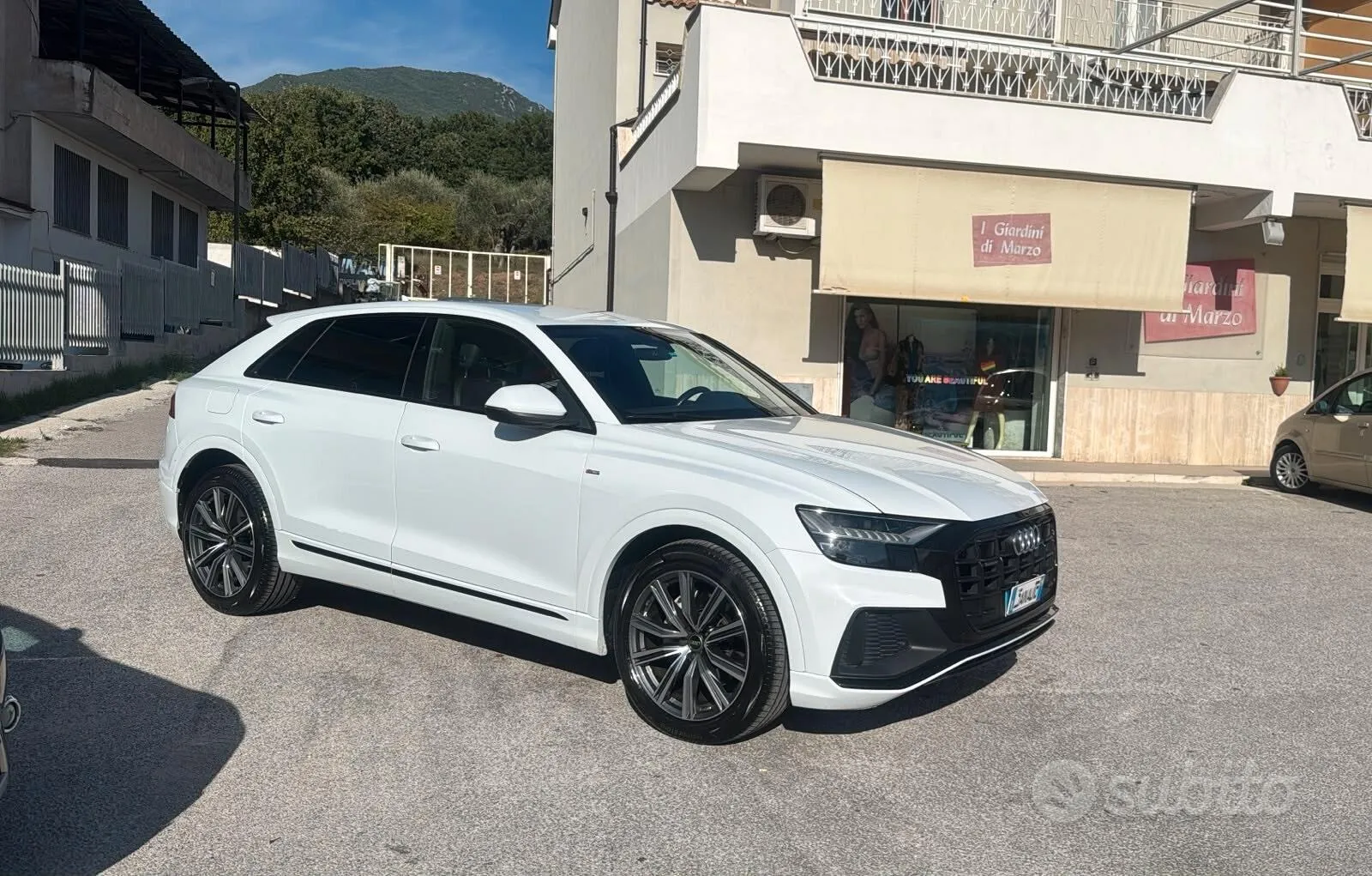 Audi Q8 2019 photo 5