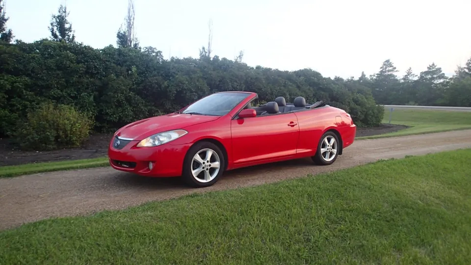 Toyota Solara 2004 photo 2