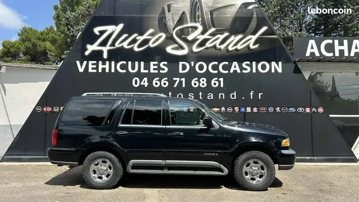 Lincoln Navigator