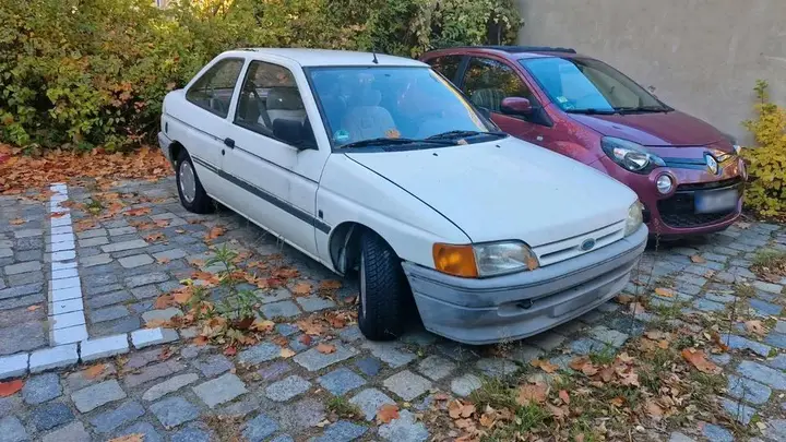 Ford Escort