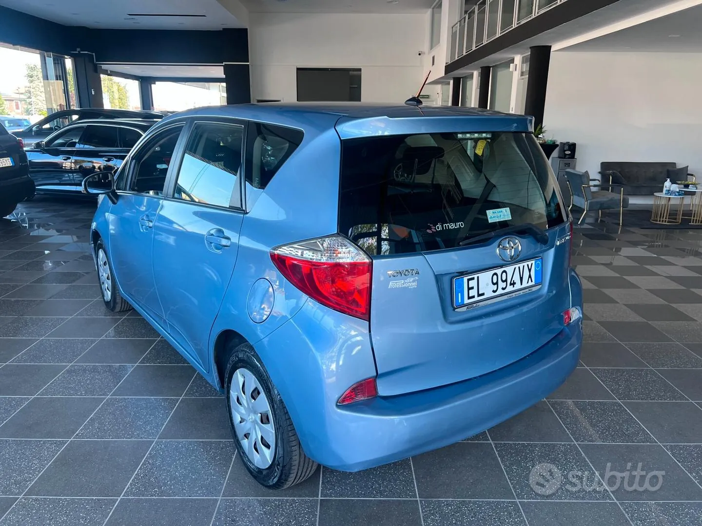 Toyota Verso-S 2012 photo 4