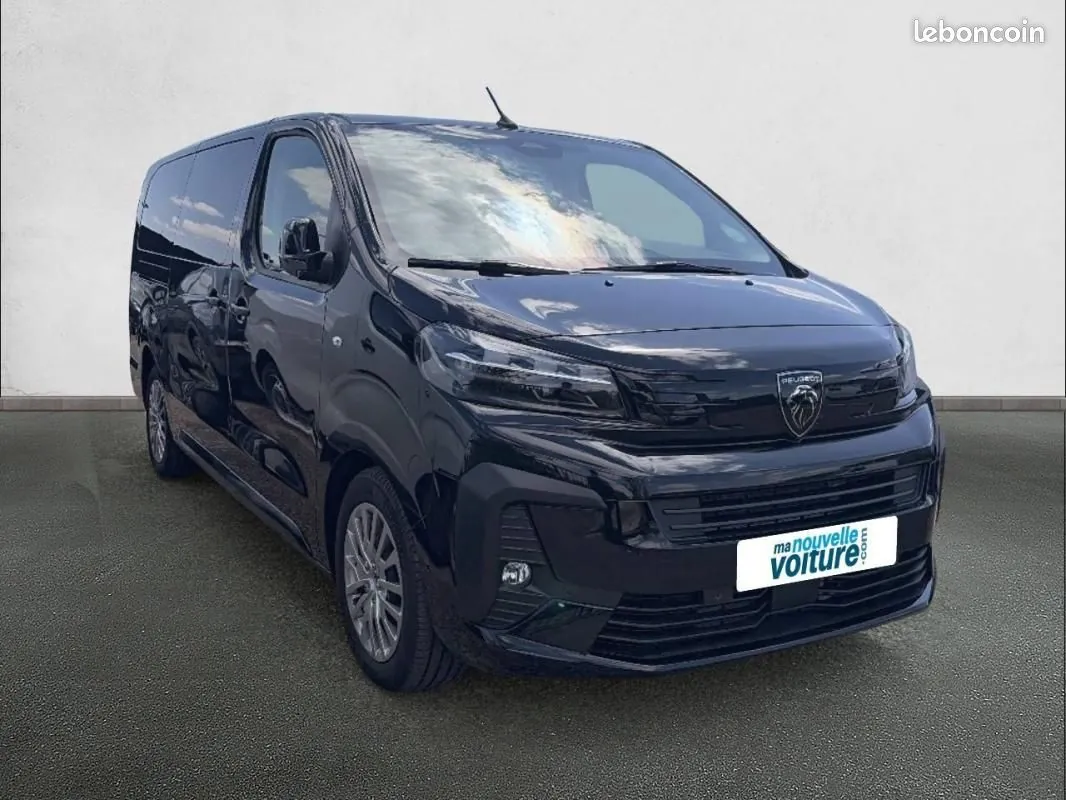Peugeot Traveller 2026 photo 3