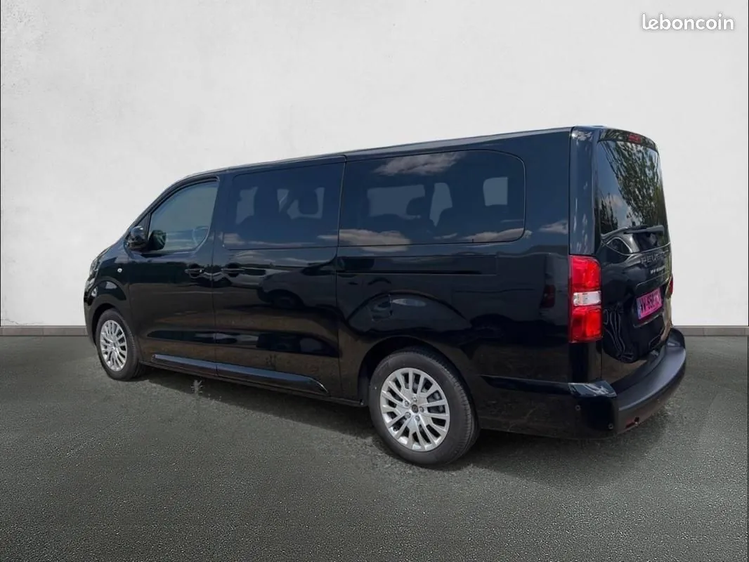 Peugeot Traveller 2026 photo 4